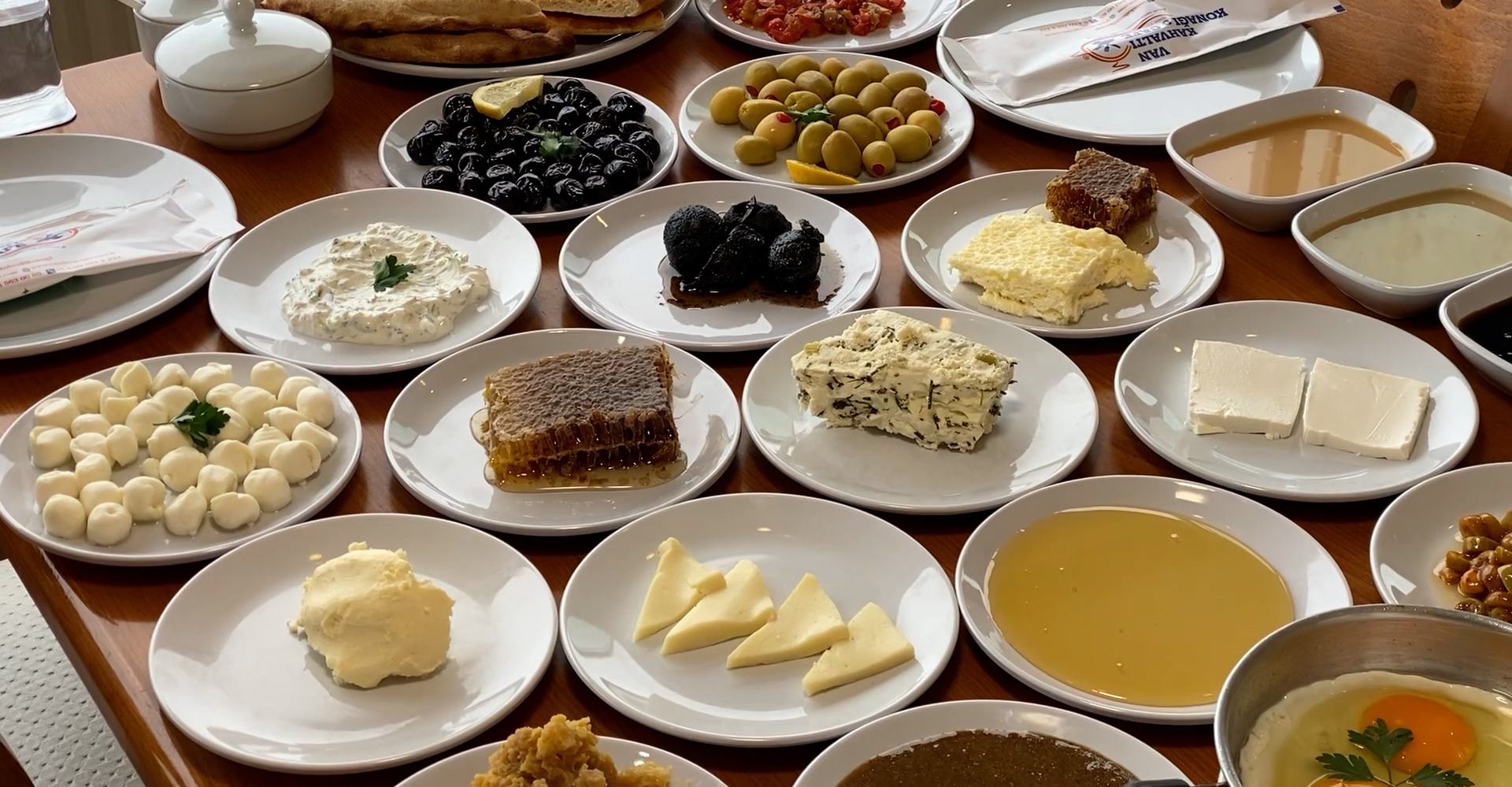 Yöresel  Van Kahvaltısı